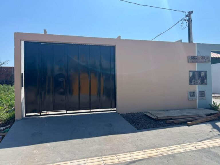 Casa bairro Jardim Europa, 2 Quartos, sendo 1 Suite 1 Banheiro Social