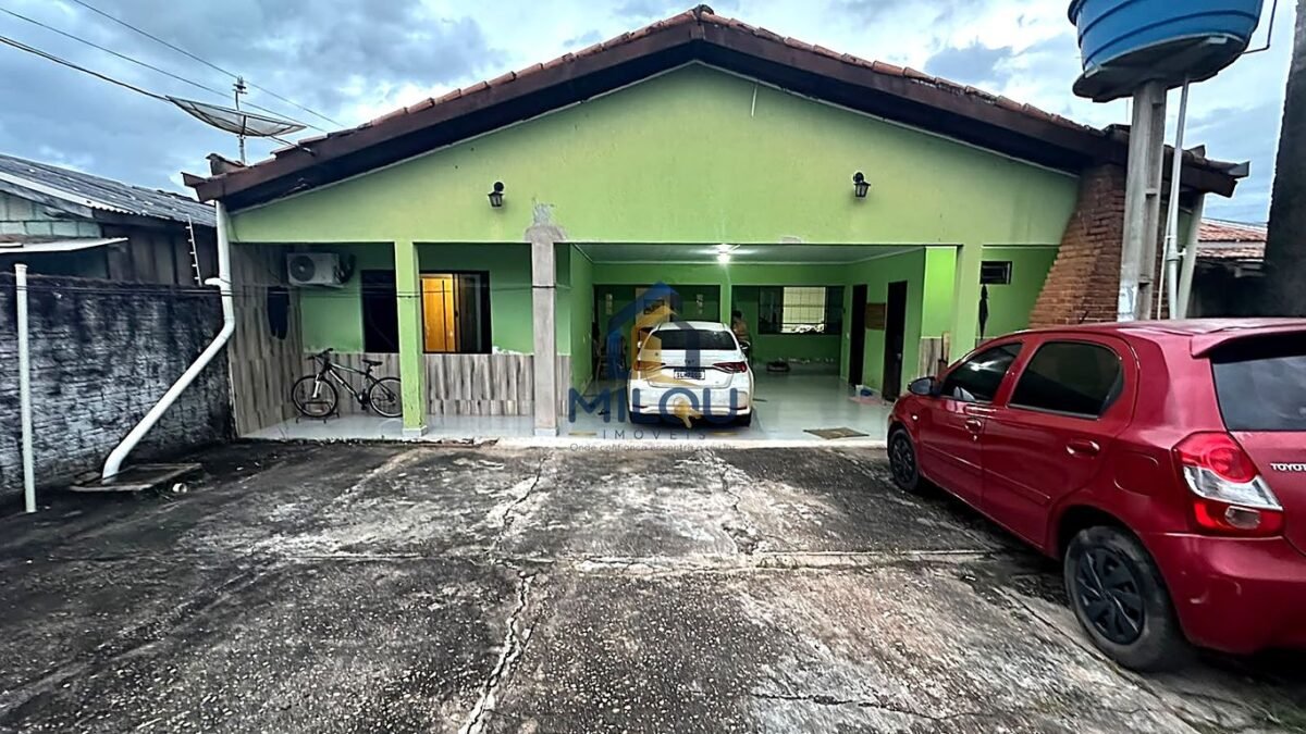 Casa 2 quartos sendo 1 suite, bairro floresta, proximo ao shopping
