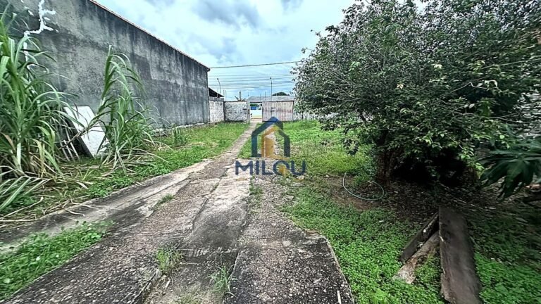 Casa 2 quartos sendo 1 suite, bairro floresta, proximo ao shopping